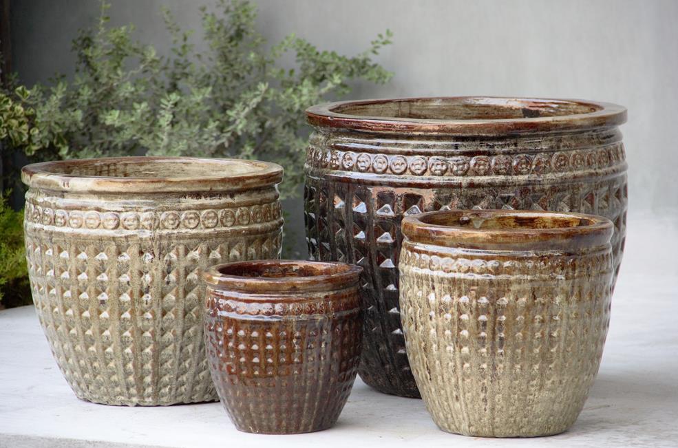BROOKEFIELD_PLANTERS - Cast Stone International 
