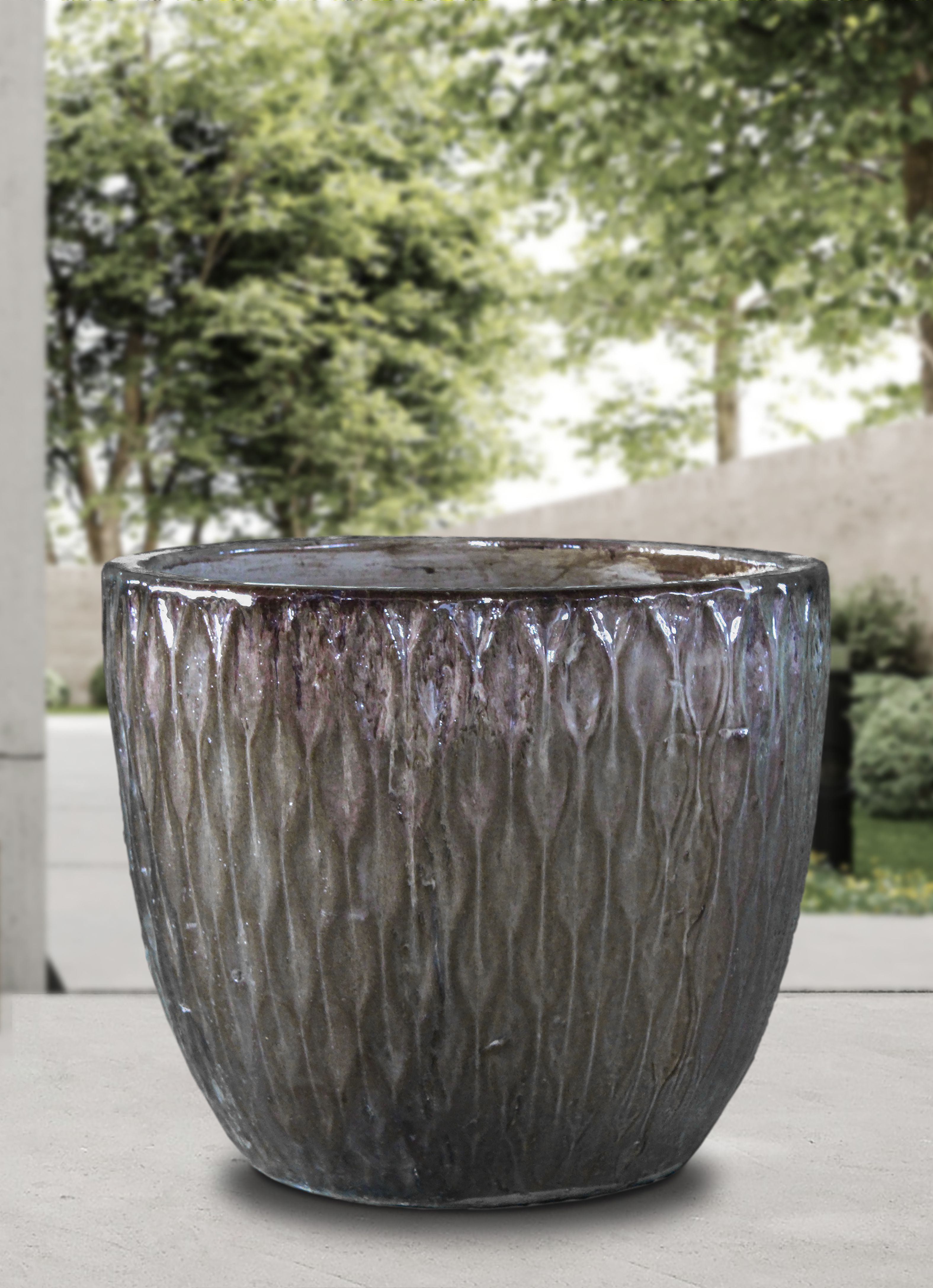 LARGE_CAPPUCHINO_INFINITY_PLANTERS - Cast Stone International 