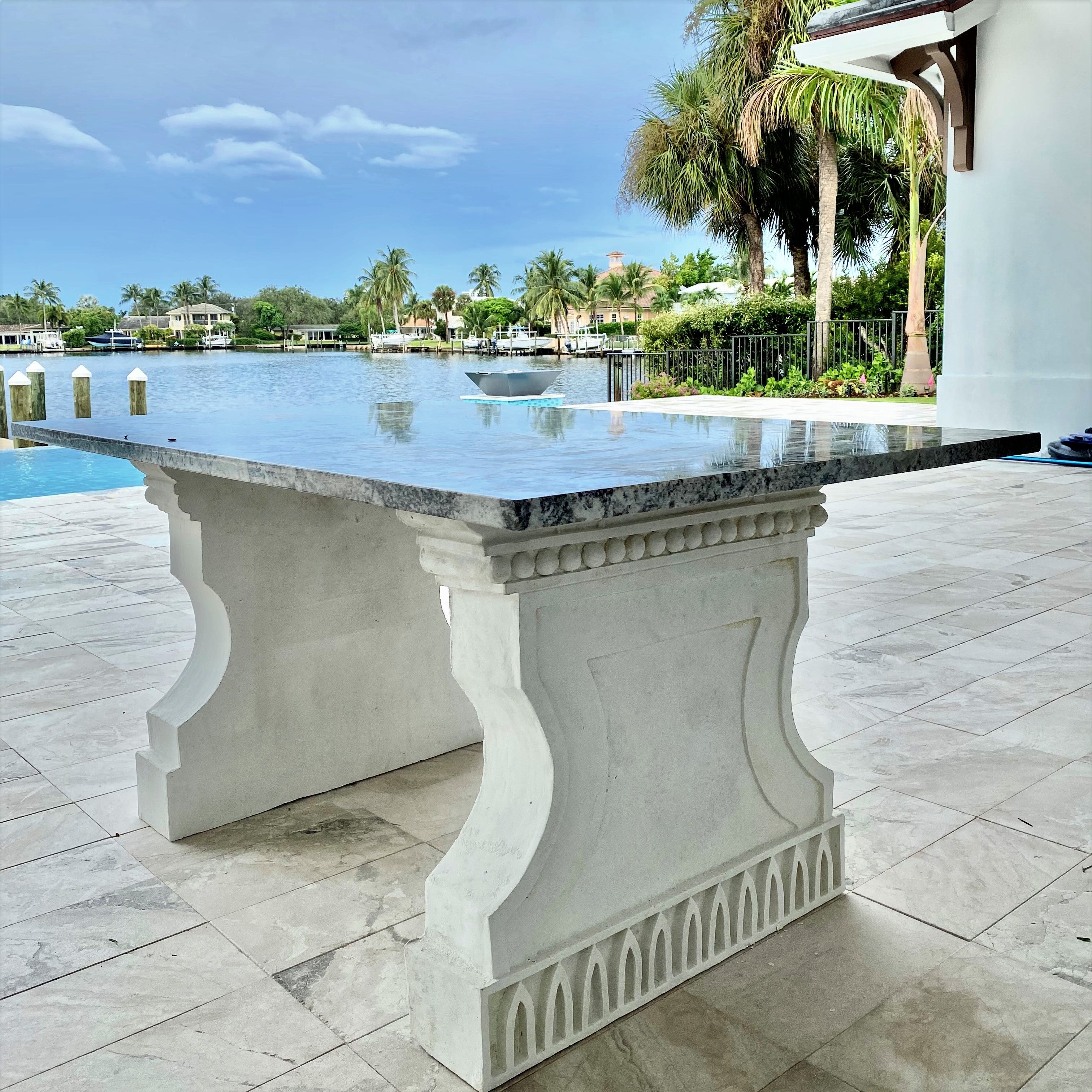 PHOENIX_TABLE_BASE - Cast Stone International 