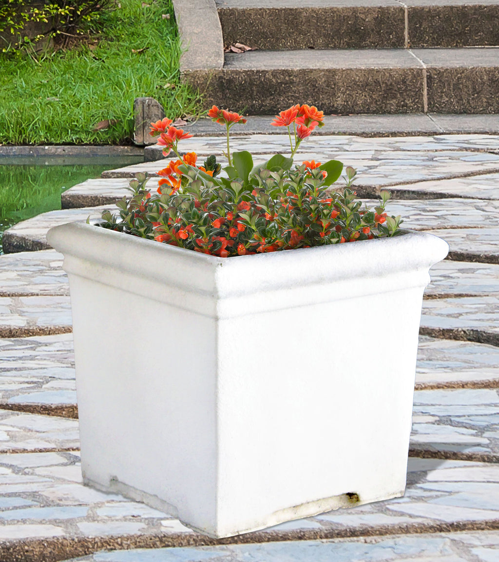 Plain_Square_Planter_Small_ca9ff85c-6913-43cd-b761-777c87615935 - Cast Stone International 